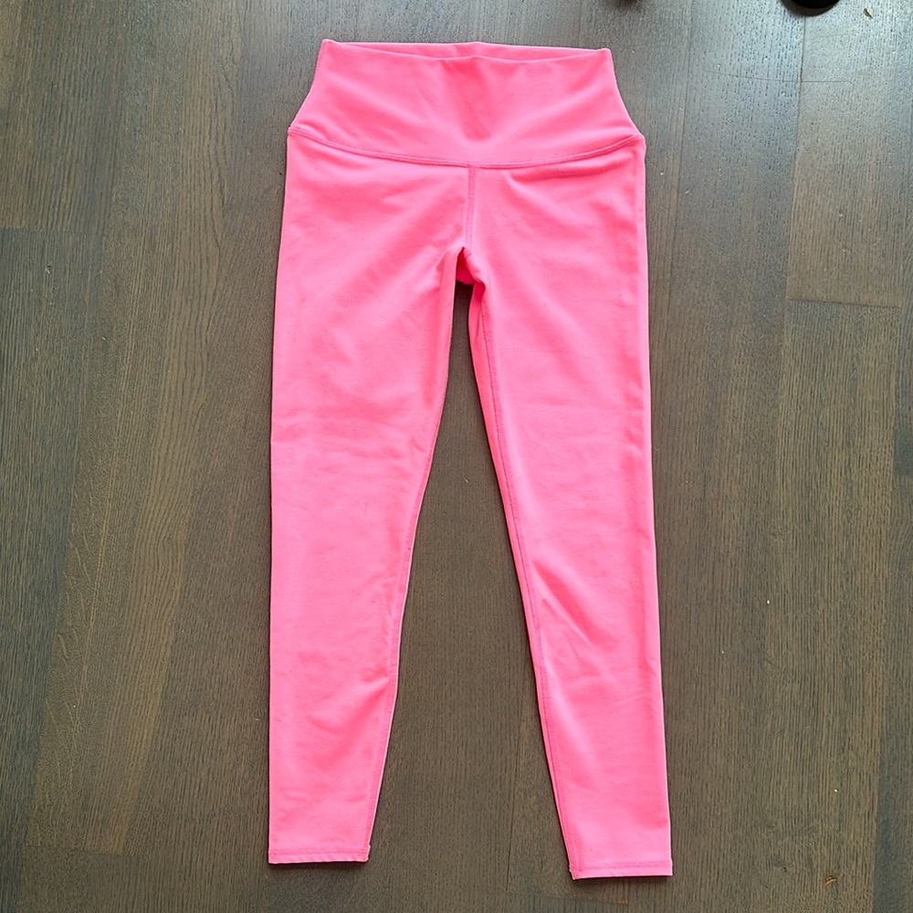 ALO YOGA 7/8 High-Waist Airbrush Legging in Neon Macaron Pink (Size S)